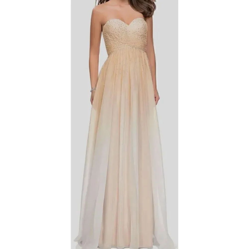 La Femme Women's Beige Strapless Chiffon Rhinestone Gown NWT Size 0